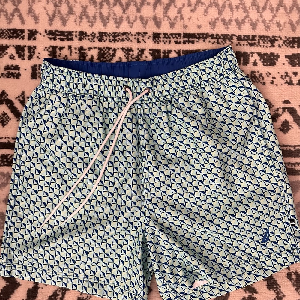 Nautica swim shorts men’s size P